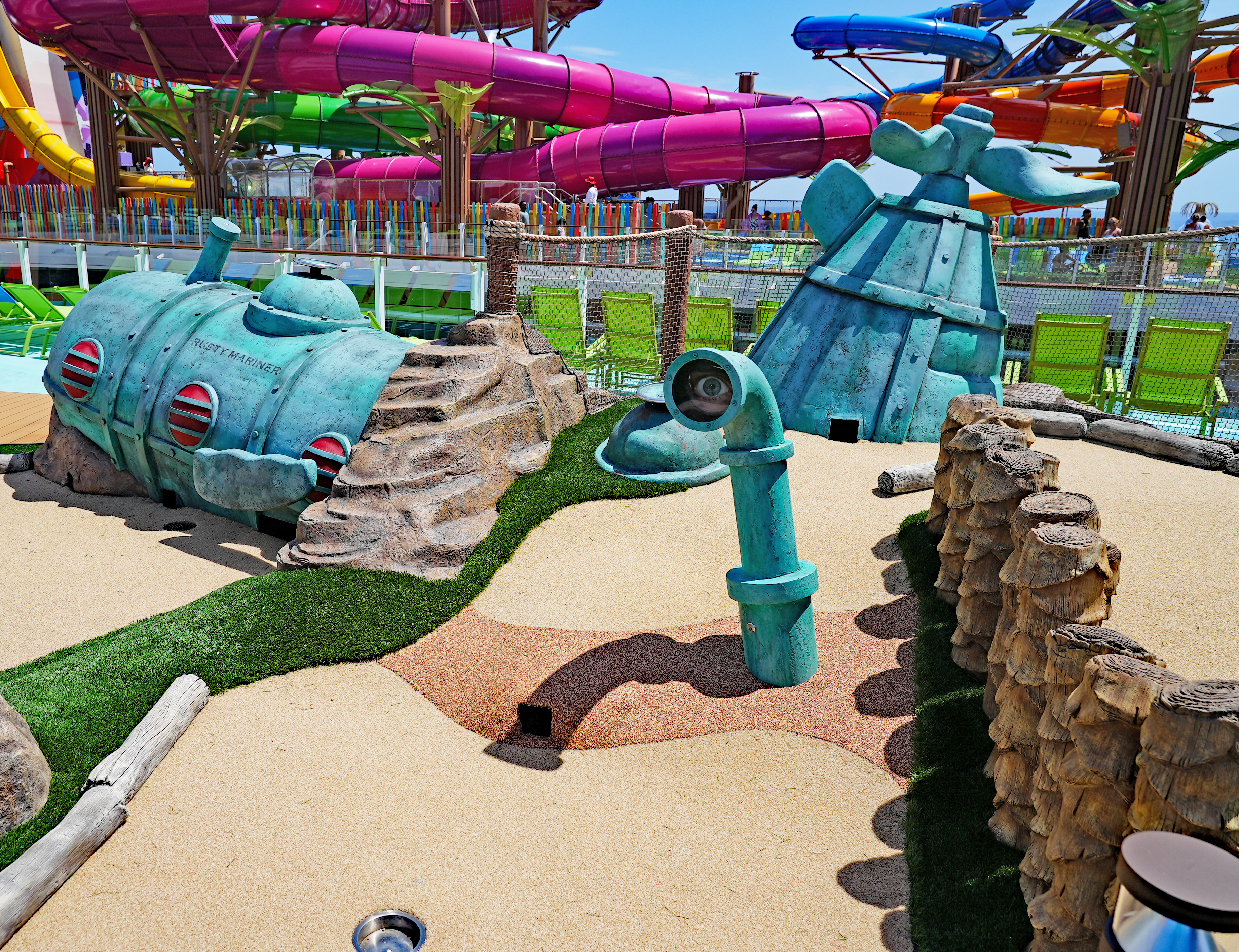Star of the Seas - Lost Dunes Mini Golf